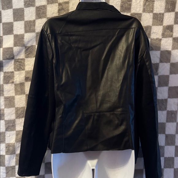 Bagatelle Women's Draped Faux Black Leather Jacket Size XXL 100% Polyester - Picture 7 of 8